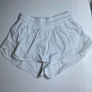 Lululemon Hottie Hot Shorts size 2 White